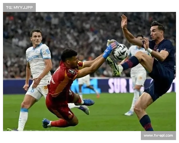 B费点射建功助曼联主场迎来第5000粒历史进球纪念性时刻